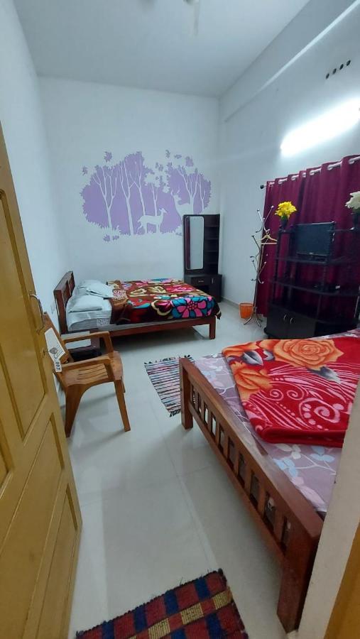 Greenpepperhomestay Munnar Anaviratty Dış mekan fotoğraf
