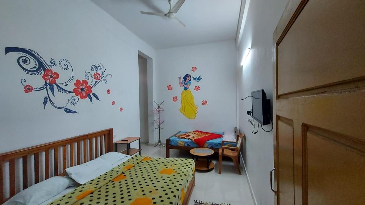 Greenpepperhomestay Munnar Anaviratty Dış mekan fotoğraf