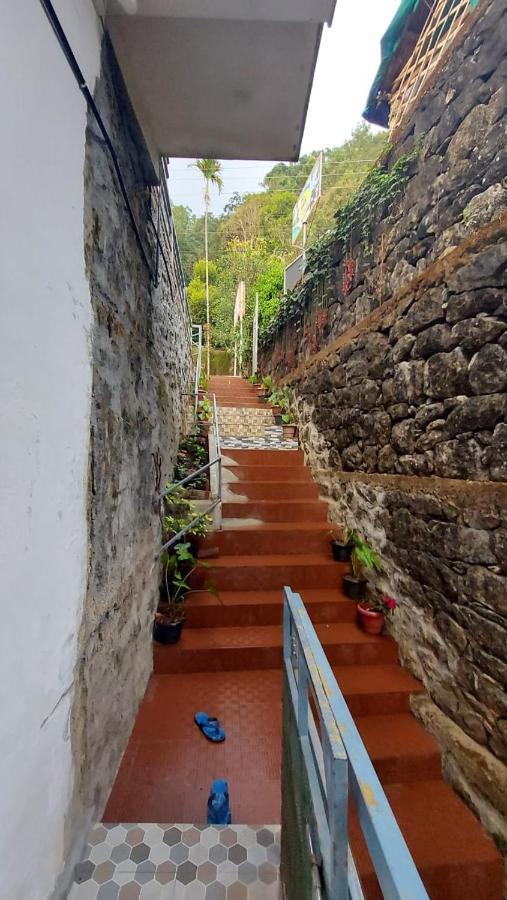 Greenpepperhomestay Munnar Anaviratty Dış mekan fotoğraf