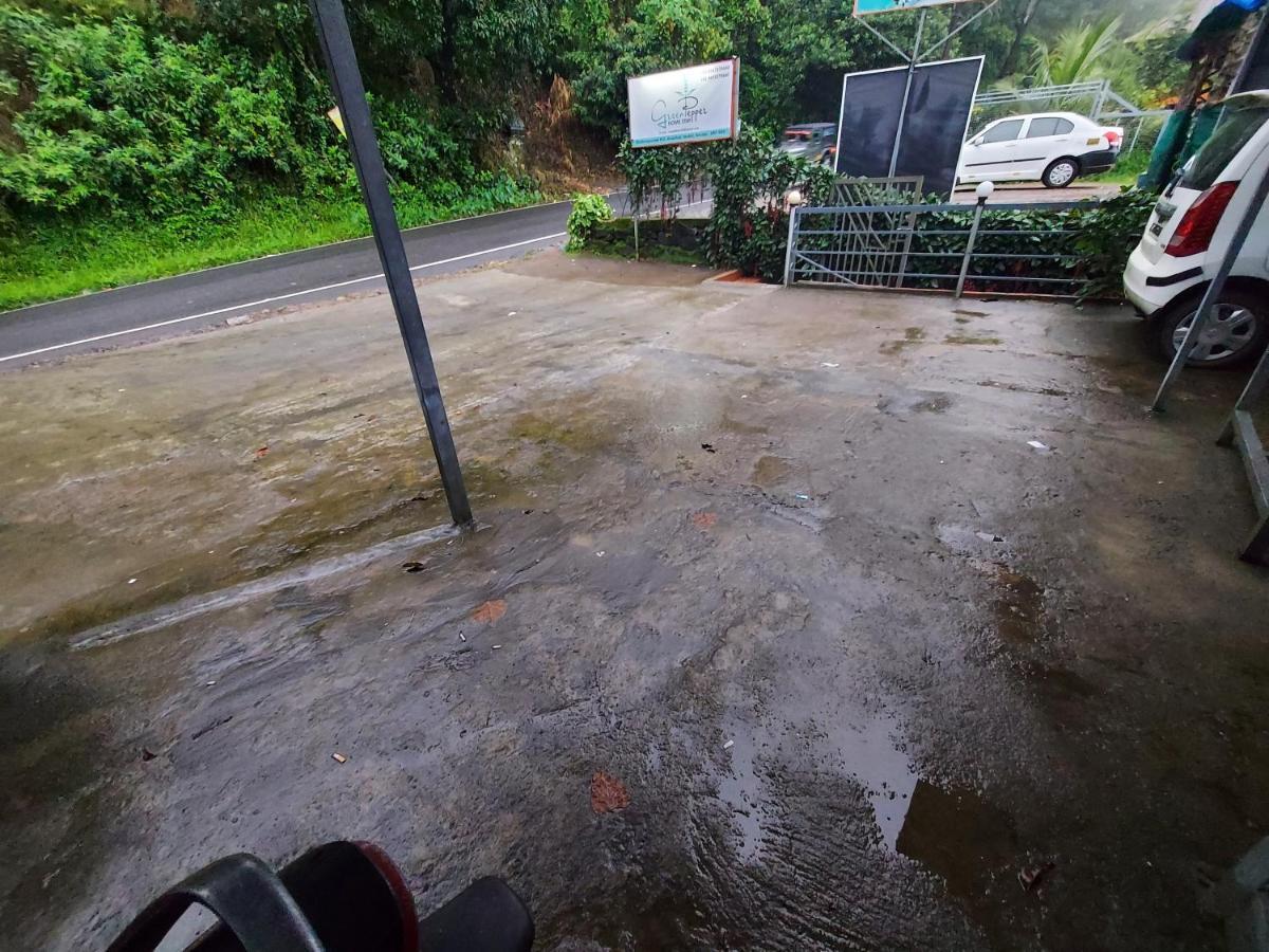 Greenpepperhomestay Munnar Anaviratty Dış mekan fotoğraf