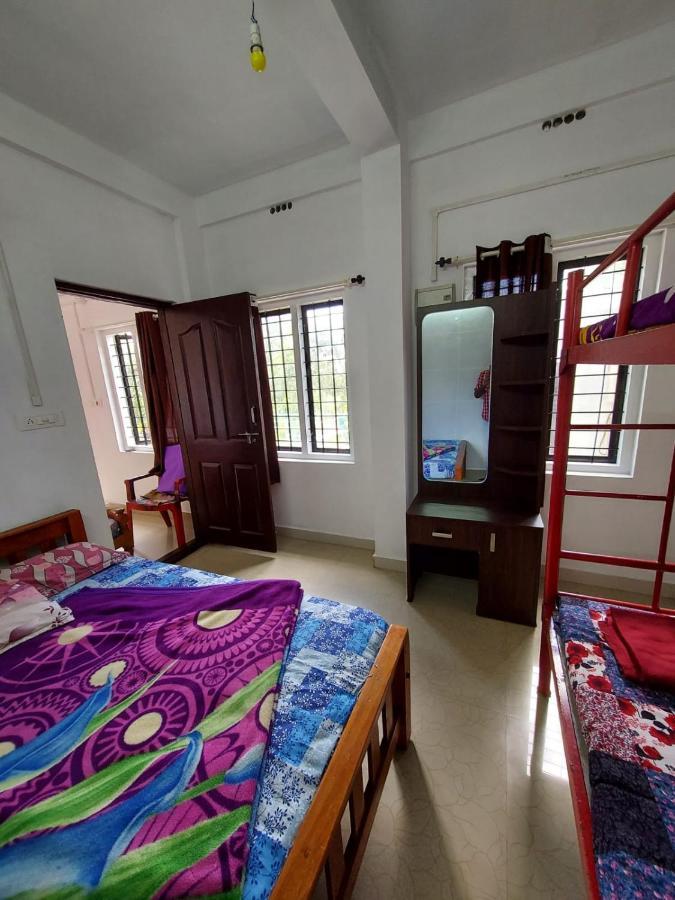 Greenpepperhomestay Munnar Anaviratty Dış mekan fotoğraf