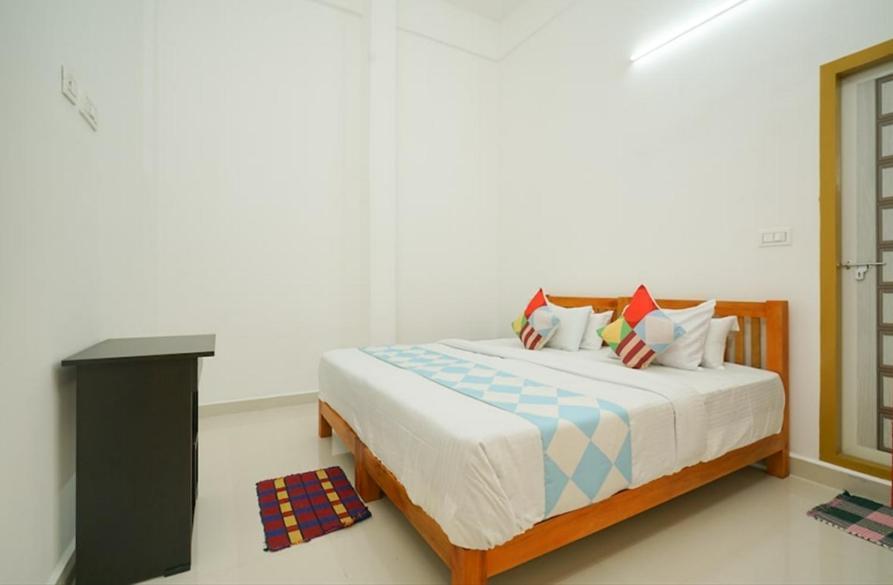 Greenpepperhomestay Munnar Anaviratty Dış mekan fotoğraf